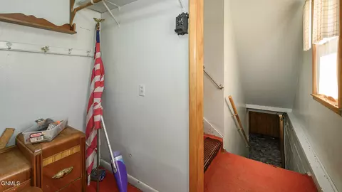 Entry Way - 9645 2nd Ave SE, Pollock, SD 57648 photo 2 of 2