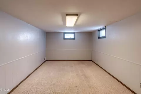 Other - 1319 Mohawk St, Bismarck, ND 58501 photo 3 of 21