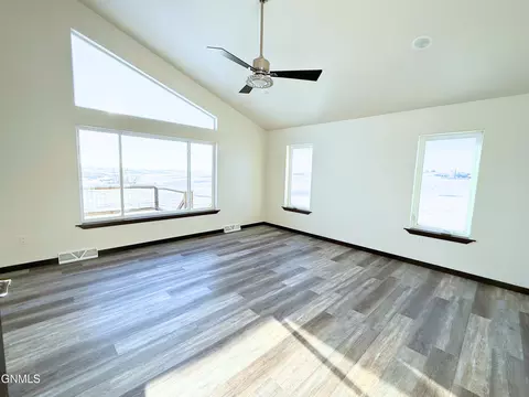 Other - 5081 Arrowhead Pl, Williston, ND 58801 photo 7 of 16