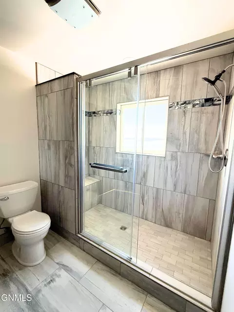 Bath - 5081 Arrowhead Pl, Williston, ND 58801 photo 2 of 7