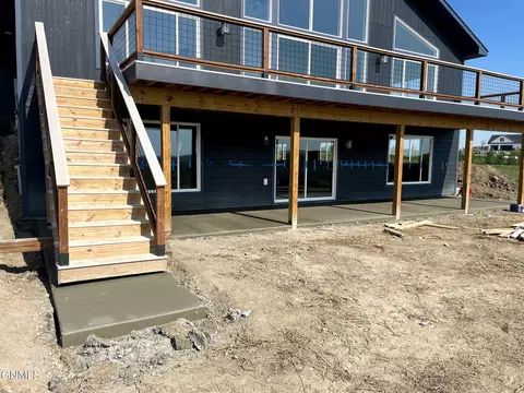 Exterior - 5081 Arrowhead Pl, Williston, ND 58801 photo 3 of 3