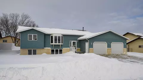 1401 4th Ave NE, Mandan, ND 58554