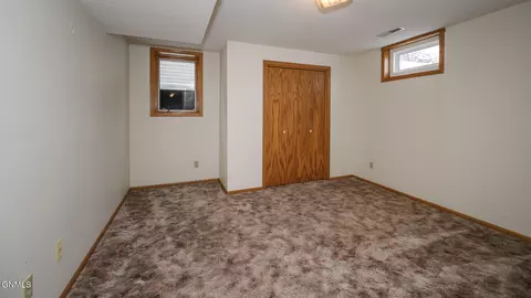1401 4th Ave NE, Mandan, ND 58554 photo 35