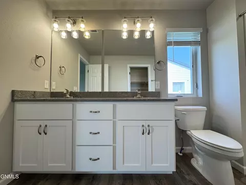 201 Kenner Loop, Bismarck, ND 58504 photo 7