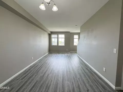 3161 Sullivan Loop, Lincoln, ND 58504 photo 25