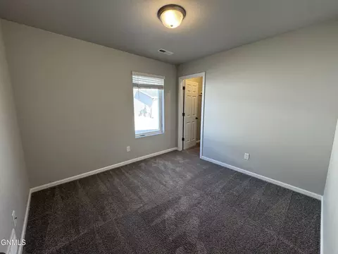 Bedroom - 110 Kenner Loop, Bismarck, ND 58504 photo 5 of 7