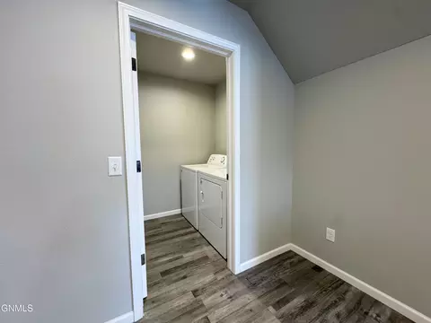 3310 Kenner Loop, Bismarck, ND 58504 photo 23