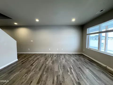 3310 Kenner Loop, Bismarck, ND 58504 photo 28