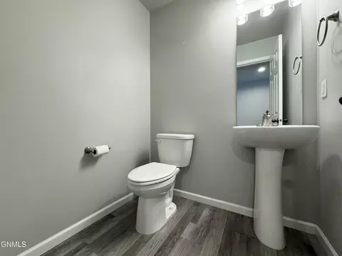 3310 Kenner Loop, Bismarck, ND 58504 photo 33