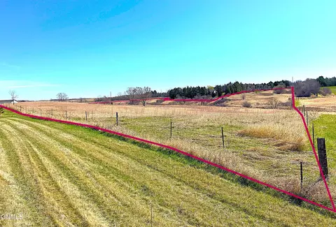 6800 Centennial Rd, Bismarck, ND 58503 photo 7