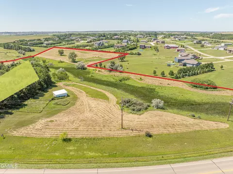 6800 Centennial Rd, Bismarck, ND 58503 photo 5