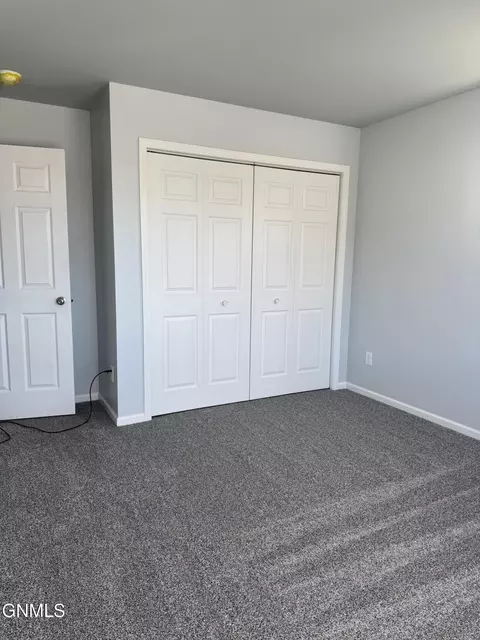 2902 30th Ave W, Williston, ND 58801 photo 10