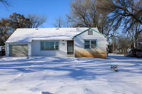 1402 Main St S, Dickinson, ND 58601