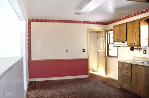 Kitchen - 1402 Main St S, Dickinson, ND 58601 photo 1 of 3