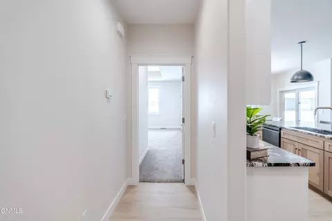 Entry Way - 3005 Peach Tree Dr, Bismarck, ND 58504 photo 4 of 9