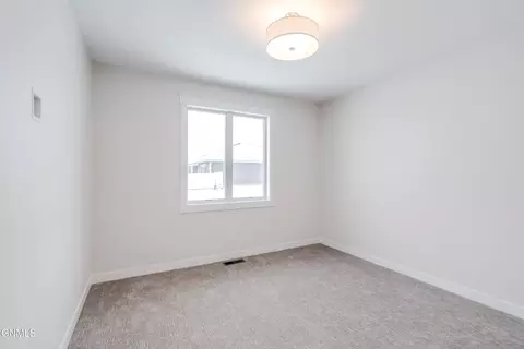 Bedroom - 3005 Peach Tree Dr, Bismarck, ND 58504 photo 7 of 8