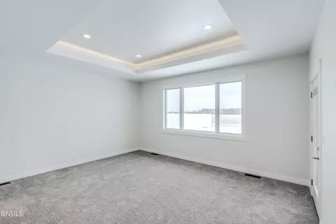 Bedroom - 3005 Peach Tree Dr, Bismarck, ND 58504 photo 1 of 8