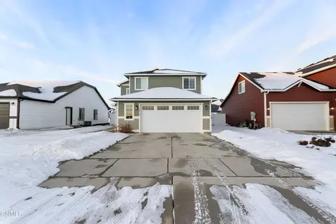 1315 22nd St E, Williston, ND 58801