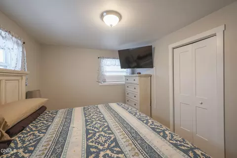 Bedroom - 1208 13th Ave W, Williston, ND 58801 photo 2 of 4