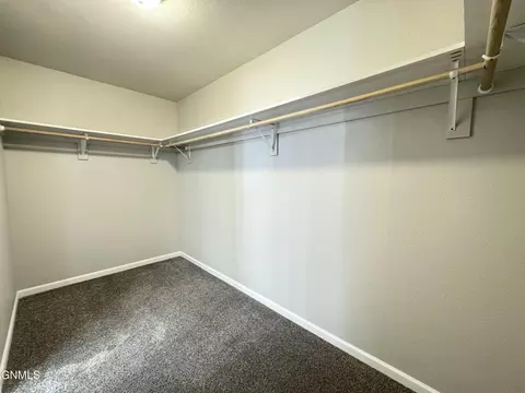 109 Kenner Loop, Bismarck, ND 58504 photo 39
