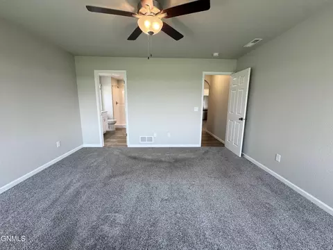 109 Kenner Loop, Bismarck, ND 58504 photo 35
