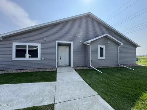 109 Kenner Loop, Bismarck, ND 58504 photo 49