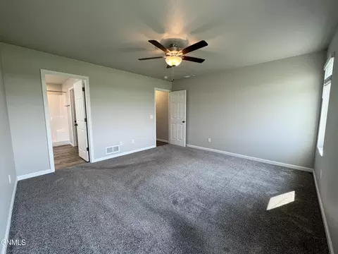 109 Kenner Loop, Bismarck, ND 58504 photo 36