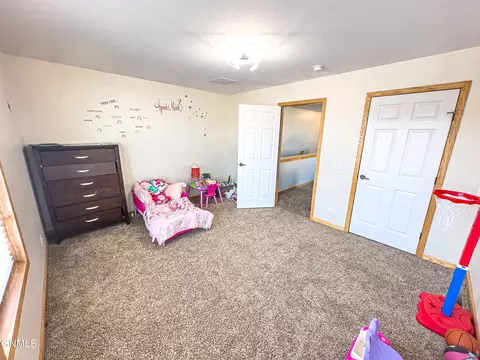 Bedroom - 3605 Long Branch Ave, Williston, ND 58801 photo 5 of 7