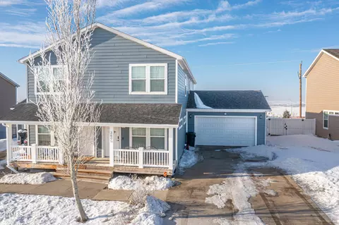 Exterior - 3605 Long Branch Ave, Williston, ND 58801 photo 1 of 1