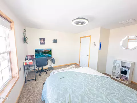 Bedroom - 3605 Long Branch Ave, Williston, ND 58801 photo 7 of 7