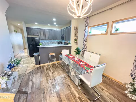 Dining - 3605 Long Branch Ave, Williston, ND 58801 photo 2 of 2
