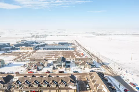 View/Area - 3605 Long Branch Ave, Williston, ND 58801 photo 3 of 5