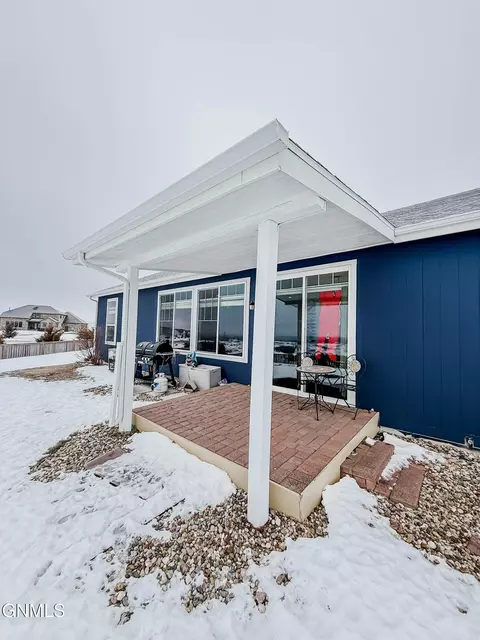4914 Ridge Dr, Williston, ND 58801 photo 23