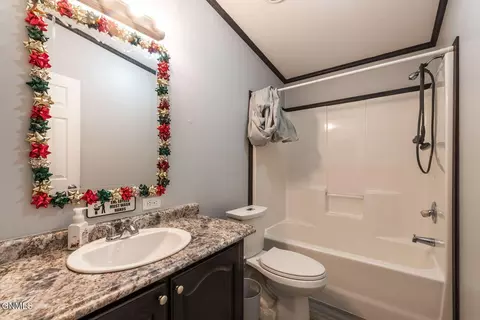 Bath - 3139 Ken St N, Mandan, ND 58554 photo 1 of 4