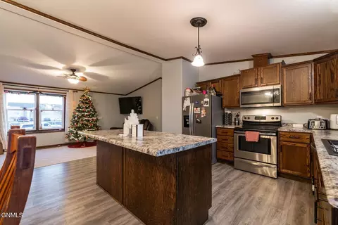 Kitchen - 3139 Ken St N, Mandan, ND 58554 photo 2 of 3