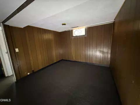 Bedroom - 510 Cascade St, Wolf Point, MT 59201 photo 4 of 7