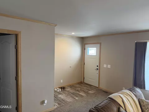 Entry Way - 14985 Hoss St, Williston, ND 58801 photo 2 of 2