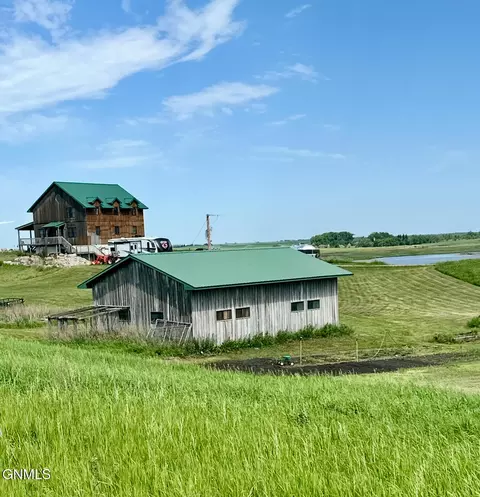 6812 89th St SE, Kulm, ND 58456