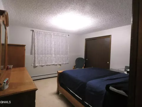 Bedroom - 607 Interstate Ave E, Bismarck, ND 58503 photo 1 of 5