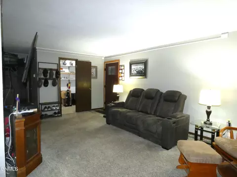 Living - 607 Interstate Ave E, Bismarck, ND 58503 photo 4 of 4