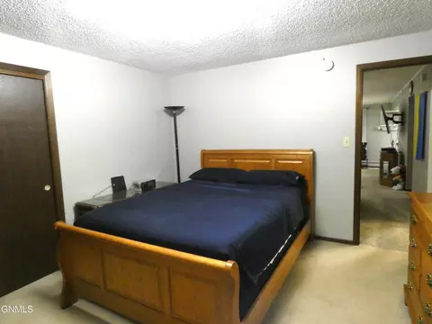 Bedroom - 607 Interstate Ave E, Bismarck, ND 58503 photo 2 of 5