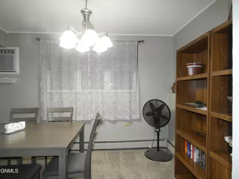 Dining - 607 Interstate Ave E, Bismarck, ND 58503 photo 3 of 3