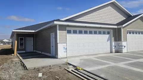 2510 34th Ave SE, Mandan, ND 58554