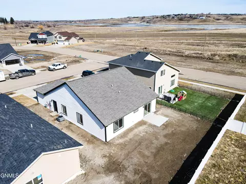 View/Area - 1322 23rd St E, Williston, ND 58801 photo 1 of 1