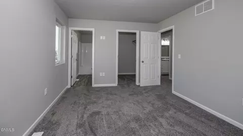 1709 Blackstone Loop E, Beulah, ND 58523 photo 18