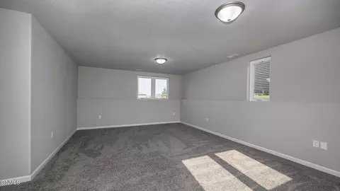 1709 Blackstone Loop E, Beulah, ND 58523 photo 21