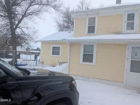 Other - 101 Mary St N, Streeter, ND 58483 photo 2 of 15