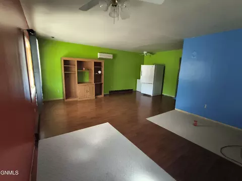Living - 416 Main St, Edgeley, ND 58433 photo 2 of 4
