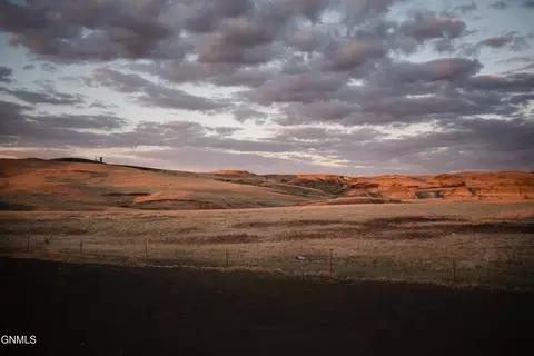 lot85 2145 124r Ave NW, Watford City, ND 58854