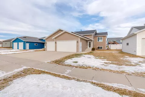 3916 48th St NW, Mandan, ND 58554 photo 47